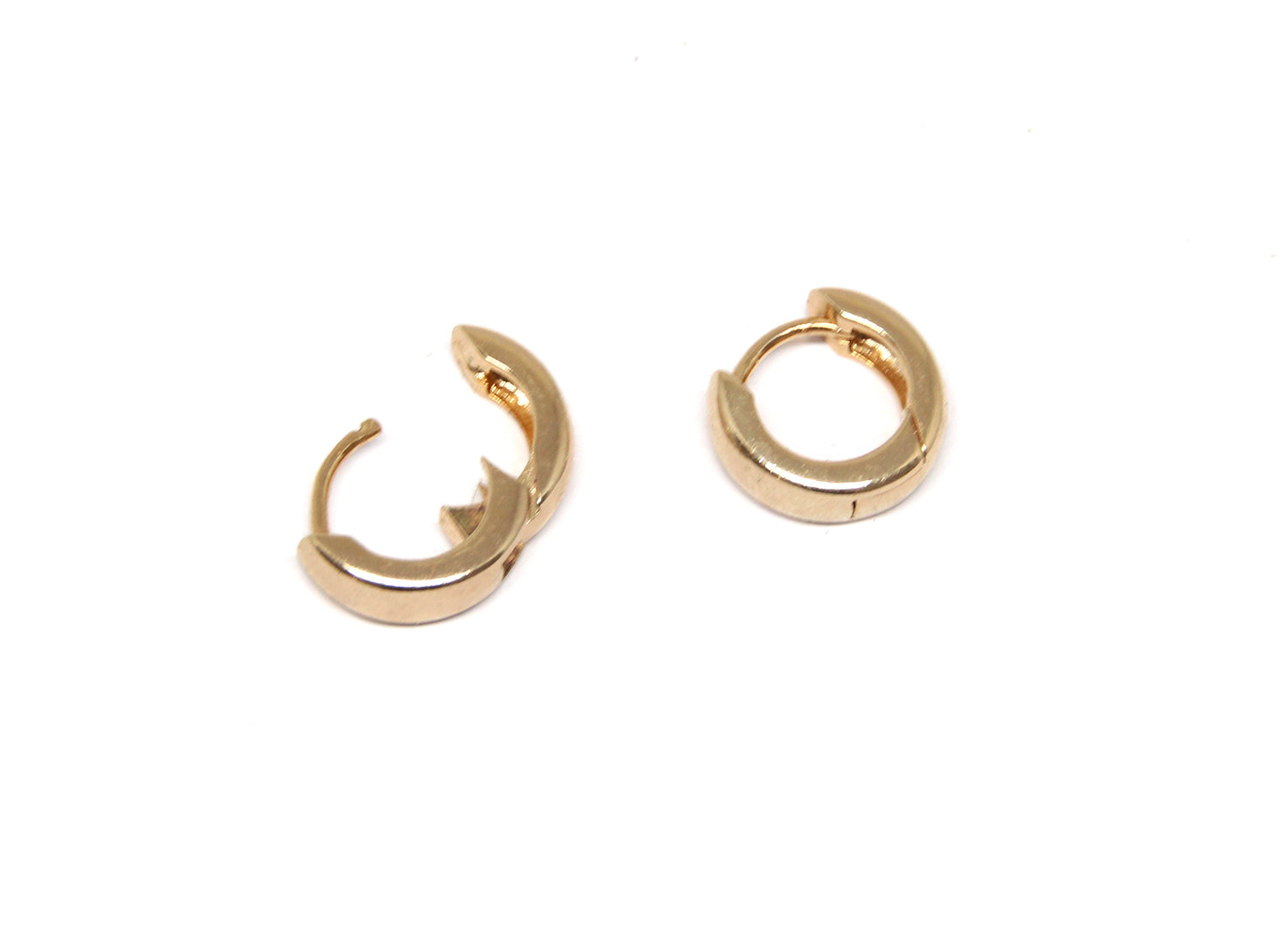 llayers créoles en or épais gold bold hoop earrings 