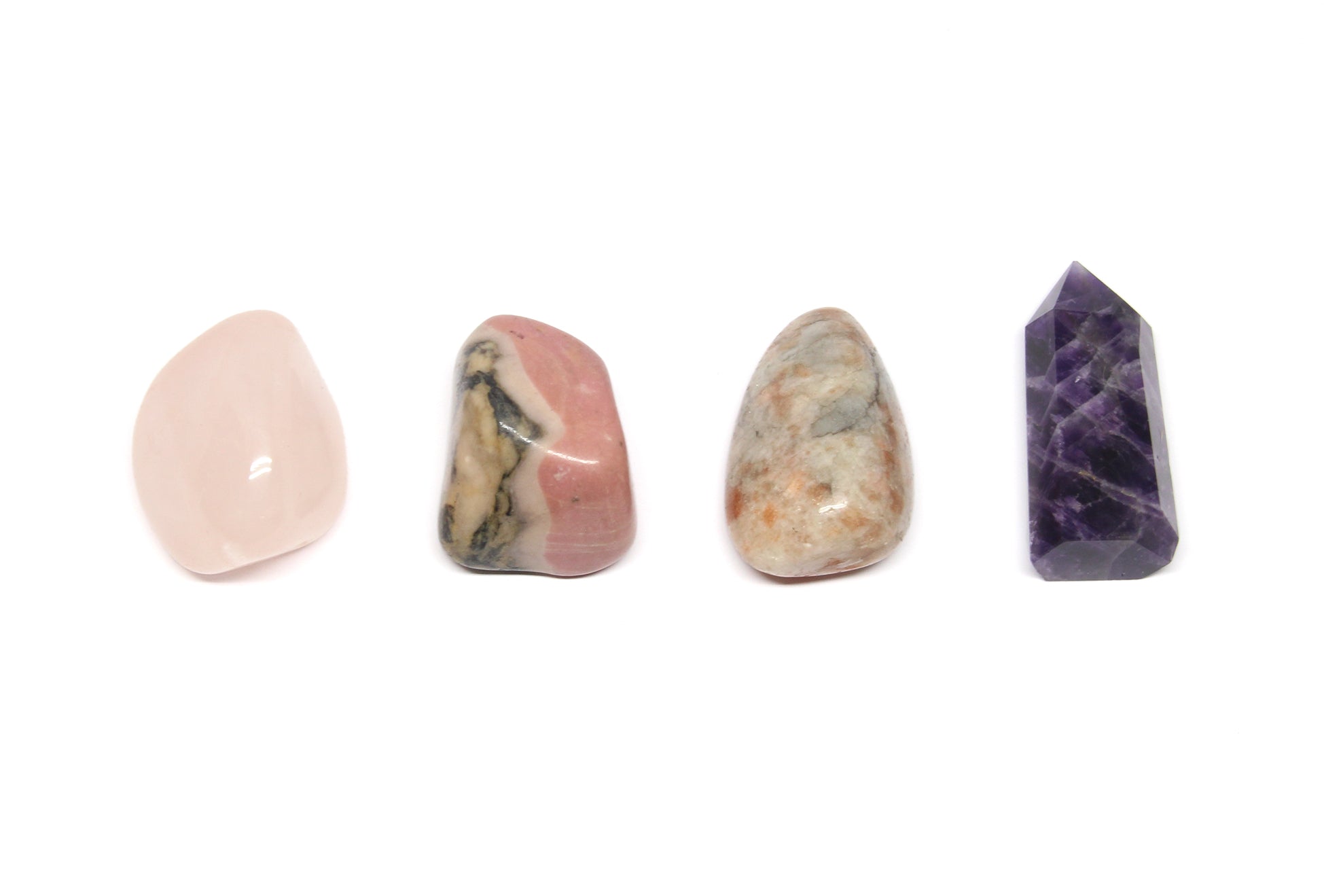 Crystals healing stones love set box in Brooklyn New York by llayers.
Including Amethyst, Rose quartz, Susntone, Rhodonite.