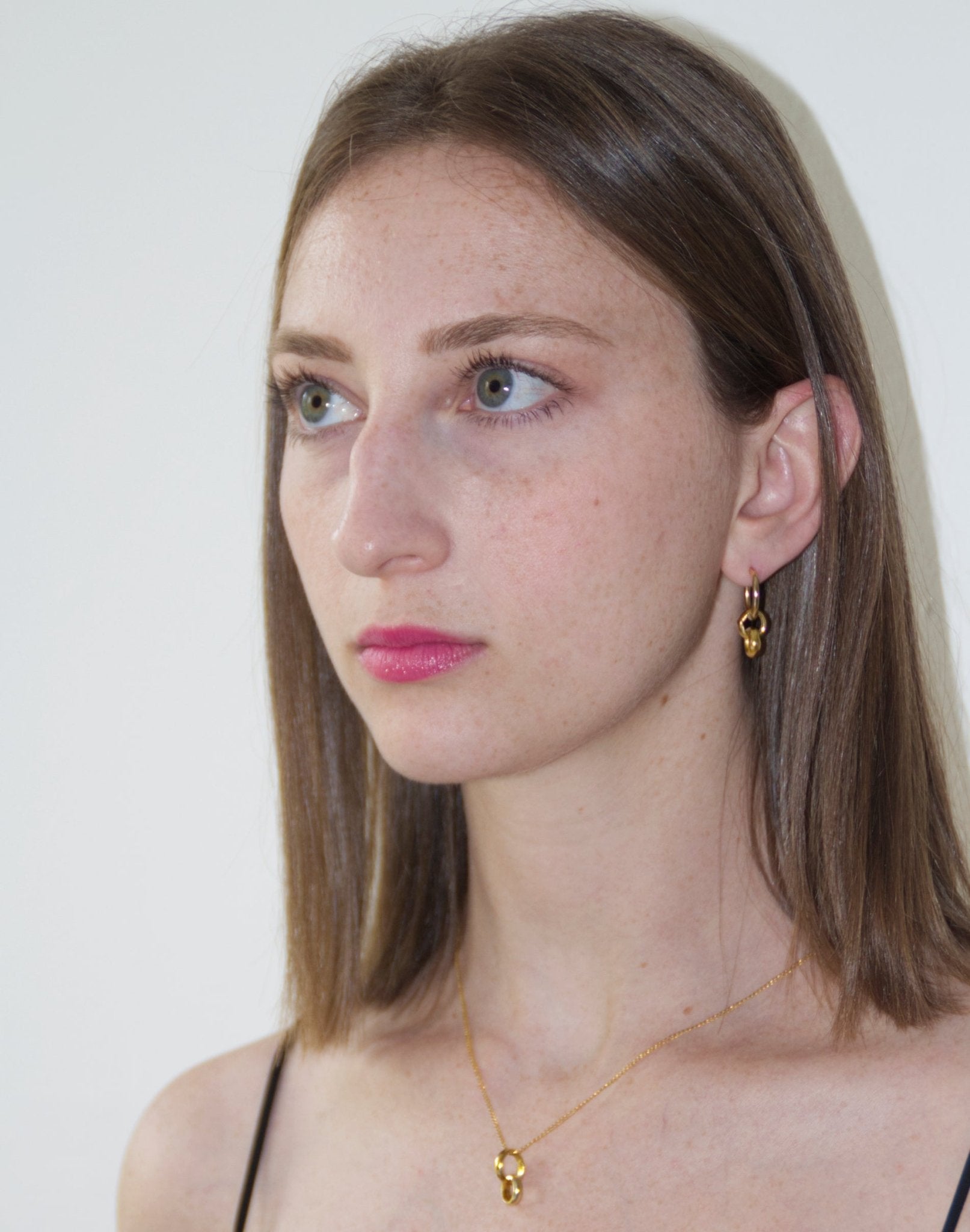 Gold loops chain necklace loops. Men's and women's minimal jewelry made in Brooklyn New York.