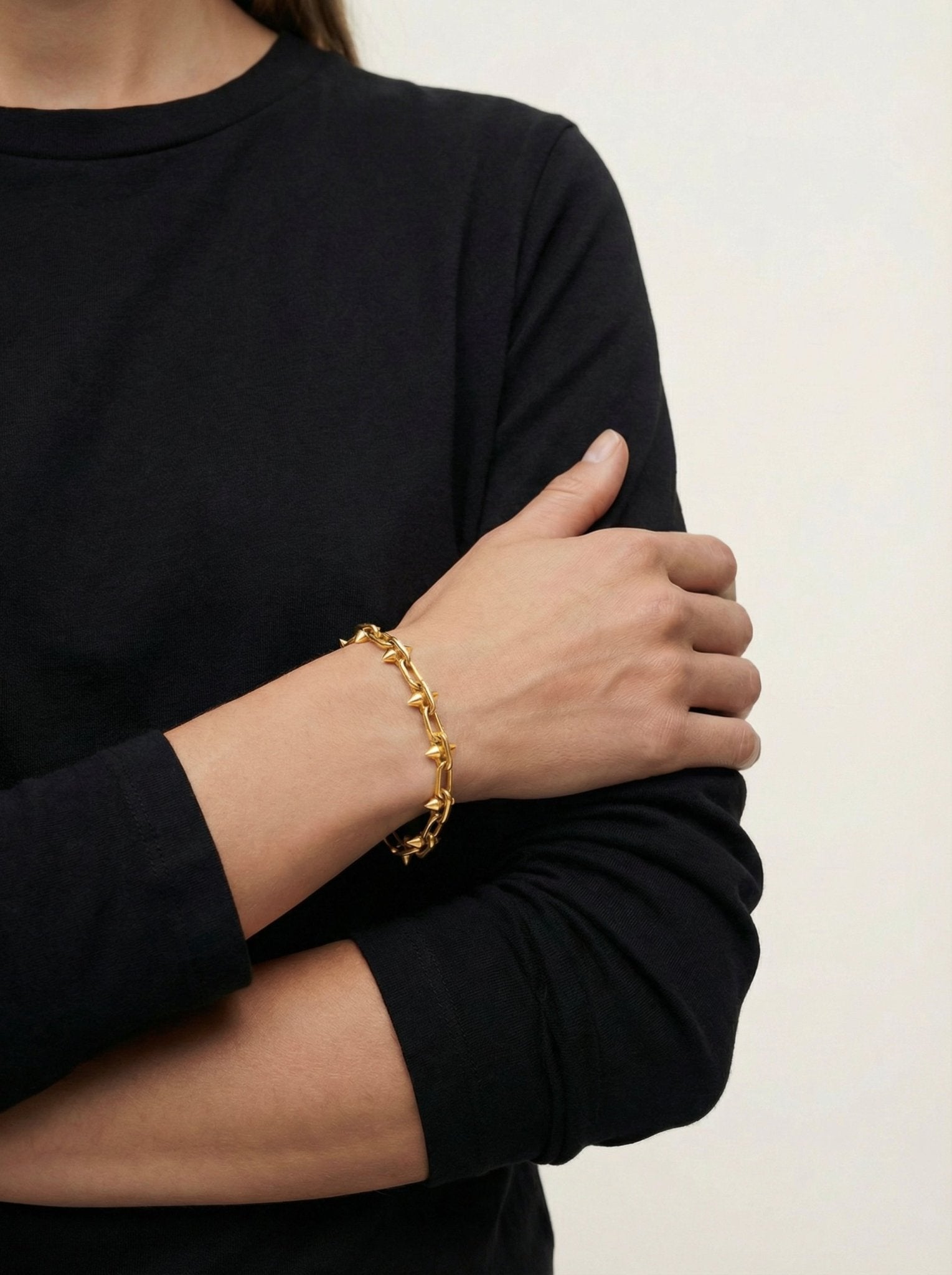 Gold small spikes chain bracelet unisex jewelry handmade New York Brooklyn by llayers 