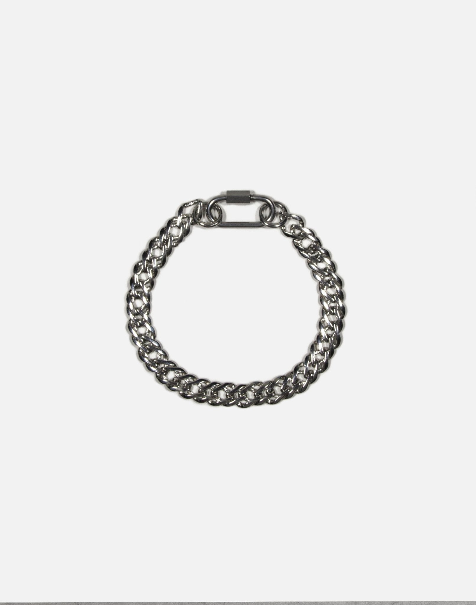 Modern silver sleek double chain silver bracelet. Minimalist jewelry made in Brooklyn New York by llayers.