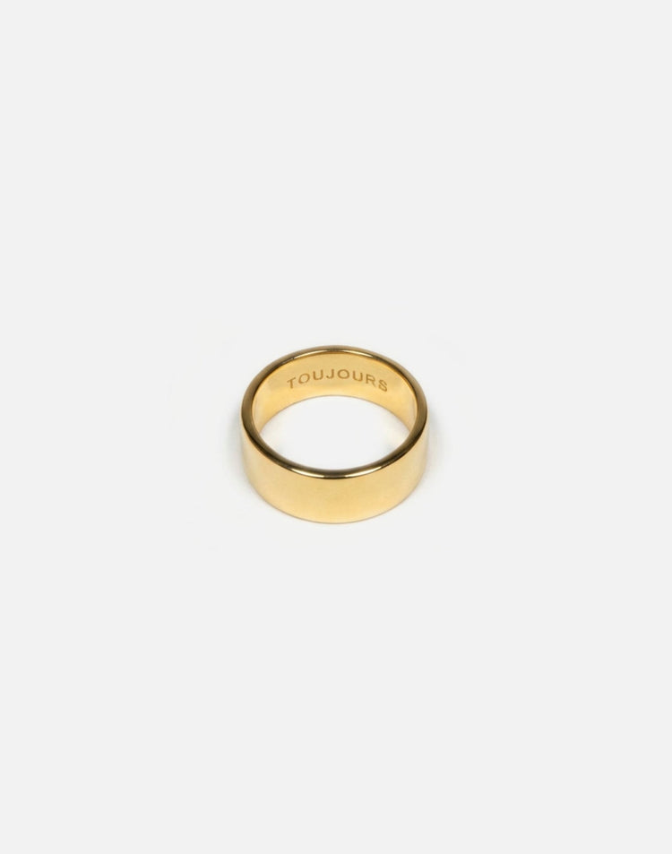 Gold engraved ring band. Modern minimalist jewelry men's and women's made in Brooklyn New York by llayers.