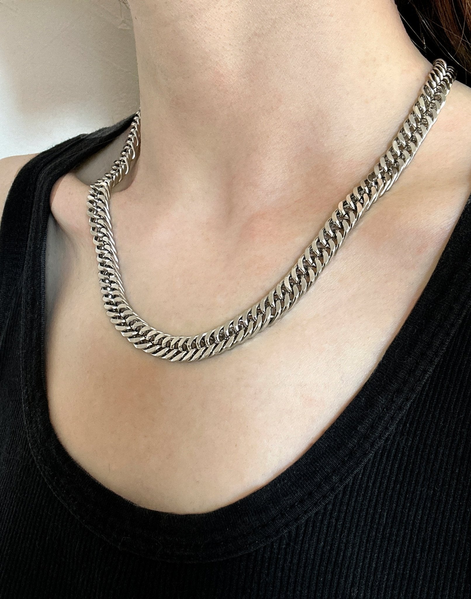 Women Silver curb chain necklace in stainless steel jewelry handmade New York Brooklyn by llayers.