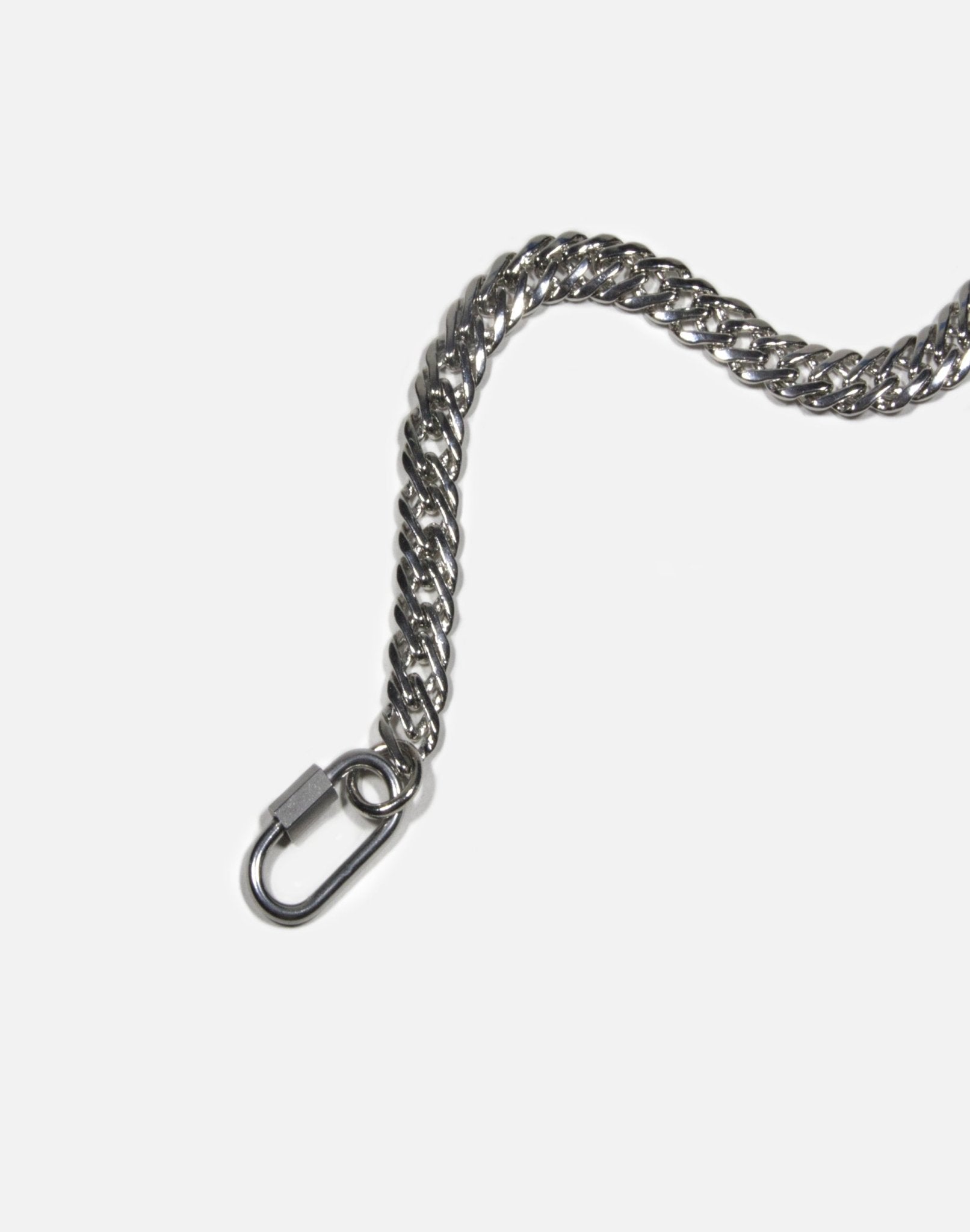 Minimalist silver chain silver bracelet. Minimalist jewelry made in Brooklyn New York by llayers.
