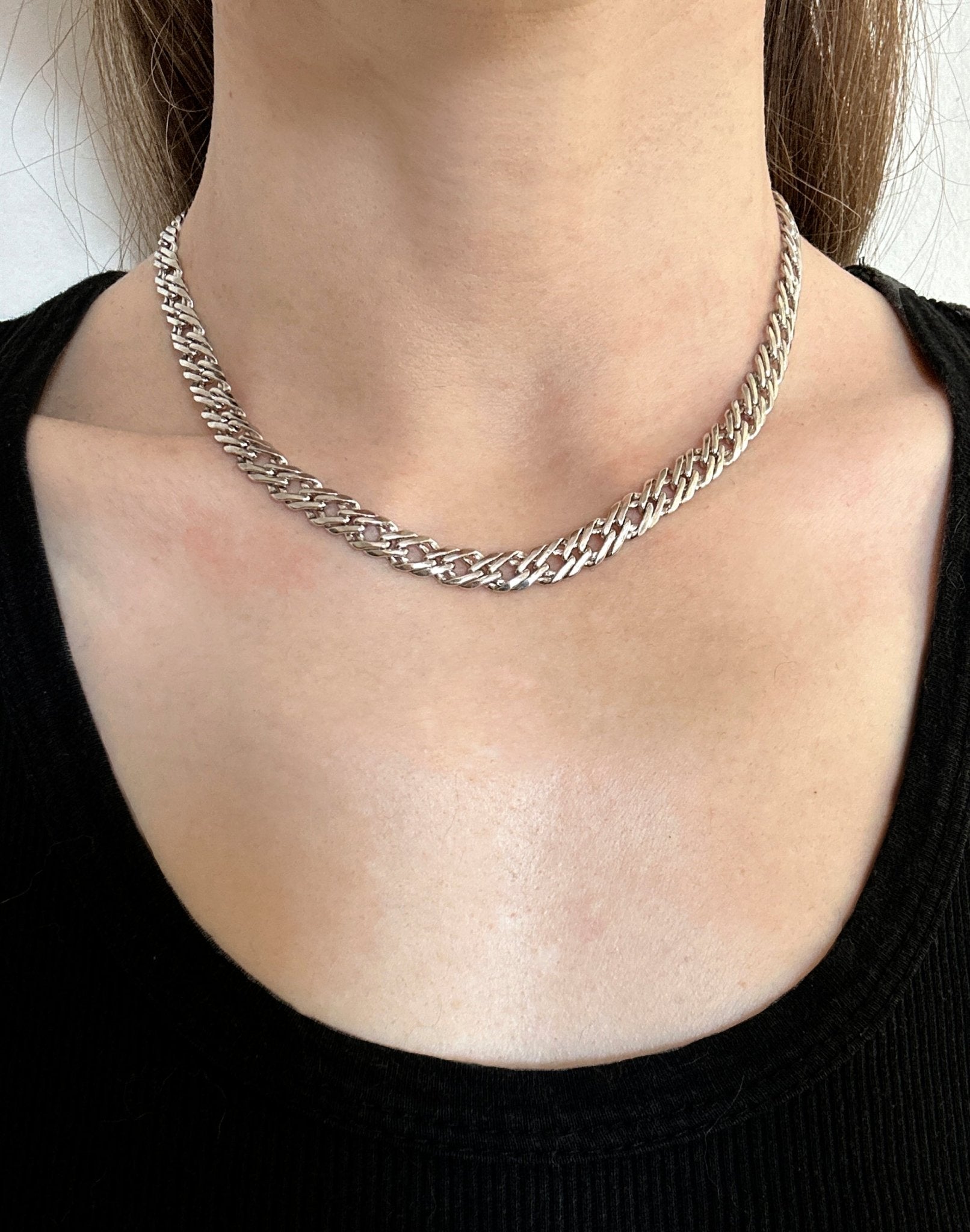 Silver modern chain necklace. Minimalist jewelry made in Brooklyn New York by llayers.