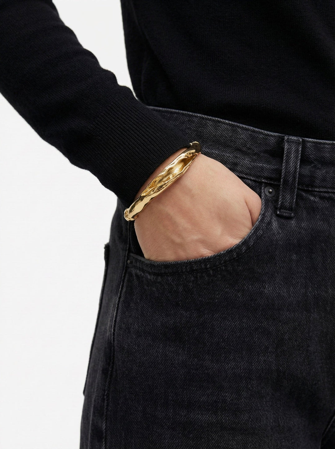 Women's gold cuff bracelet. Minimalist and modern jewelry made in Brooklyn New York by llayers.