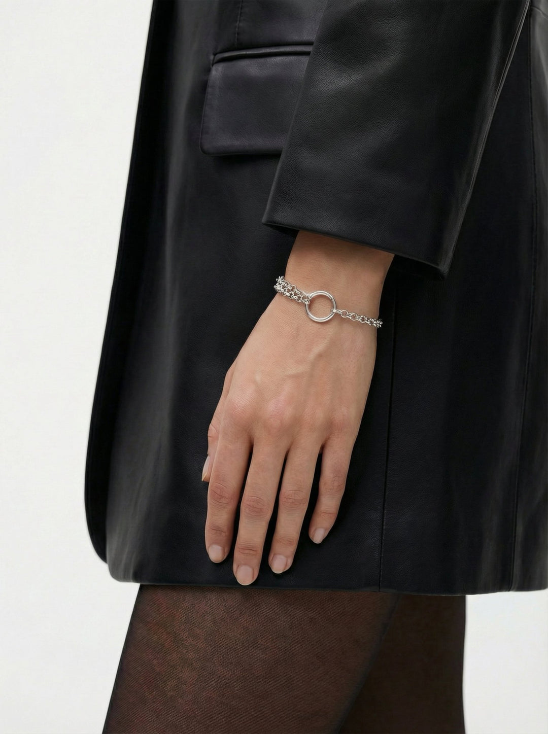 Women's silver two-row chain chic bracelet. Modern minimalist jewelry brand Made in Brooklyn New York by llayers. Vogue.