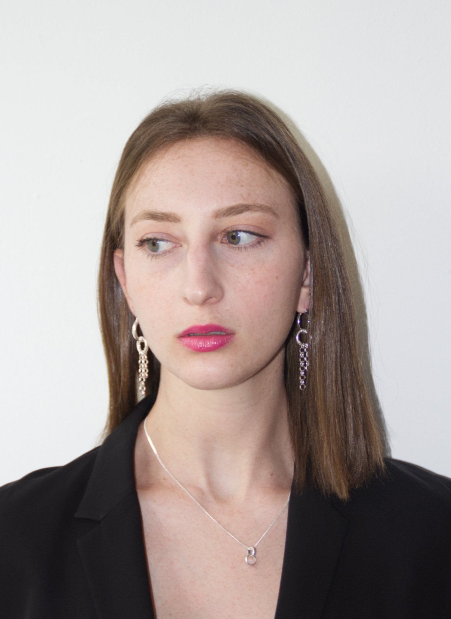 Chain hoop earrings minimal jewelry. Minimalist jewelry brand Made in Brooklyn New York by llayers.