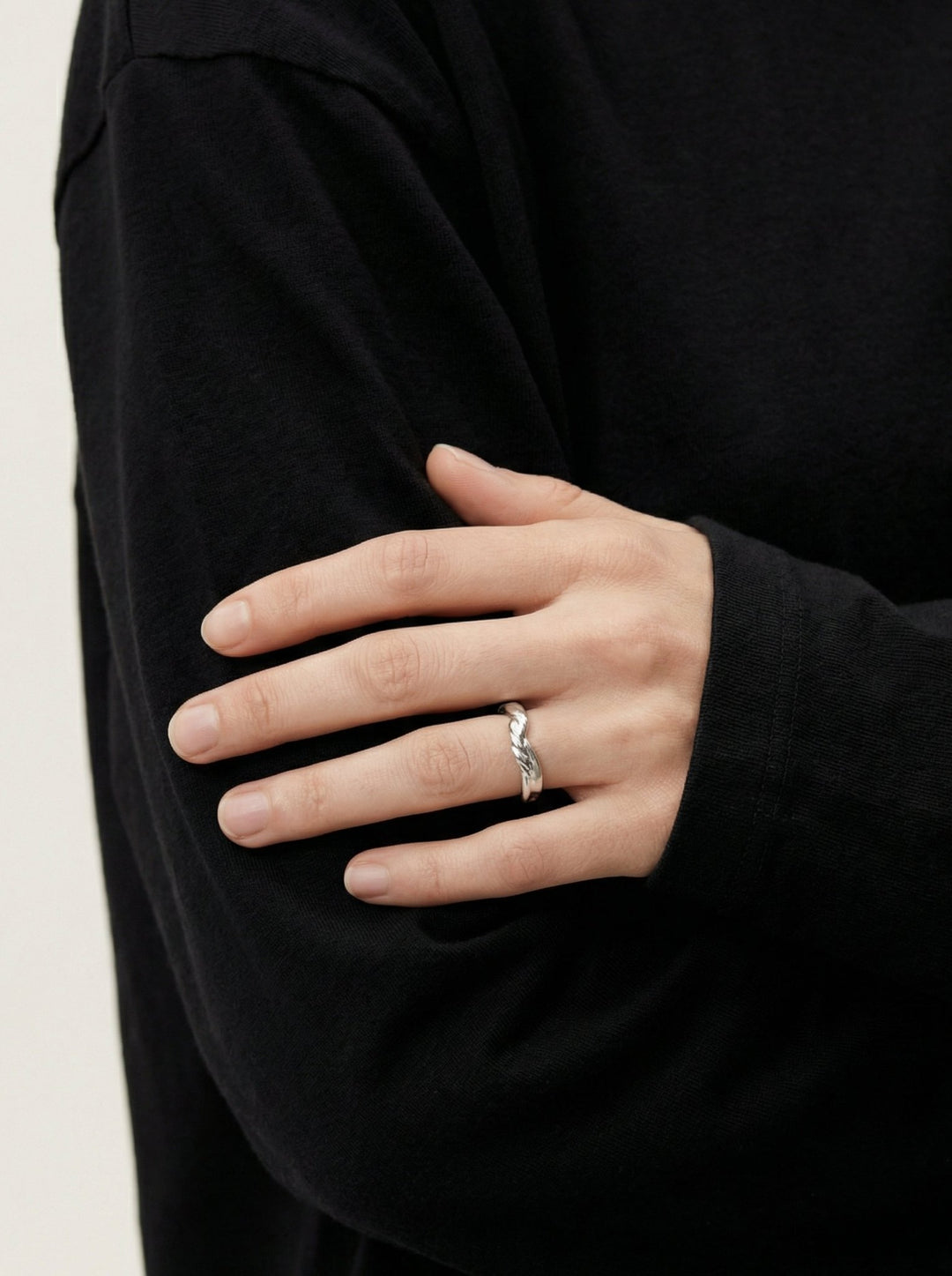 Women's sterling silver twisted ring essence. Jewelry made in Brooklyn New York by llayers