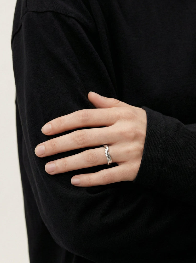 Women's sterling silver twisted ring essence. Jewelry made in Brooklyn New York by llayers