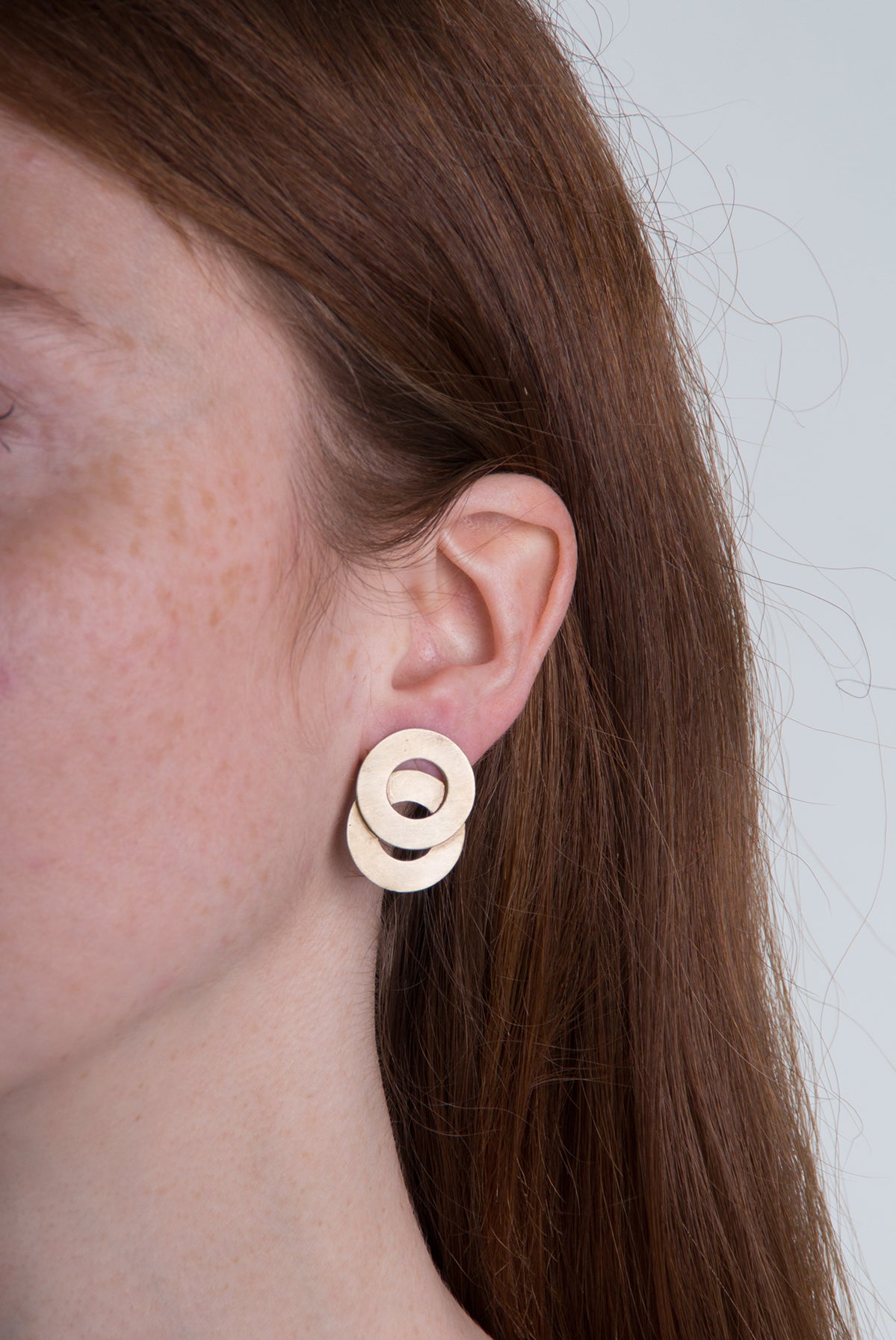 gold interlaced earrings loop brooklyn new york llayers jewelry men women