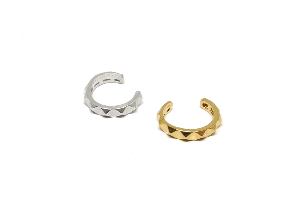 llayers men women minimal gold pyra earcuff earring brooklyn new york