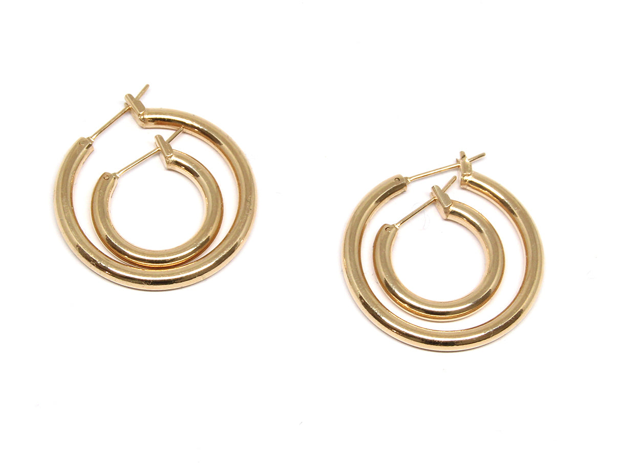 llayers-mens-women-gold-hoop-earrings-minimal-designer-jewelry-in-brookyn-new-york-hoop002-F2A