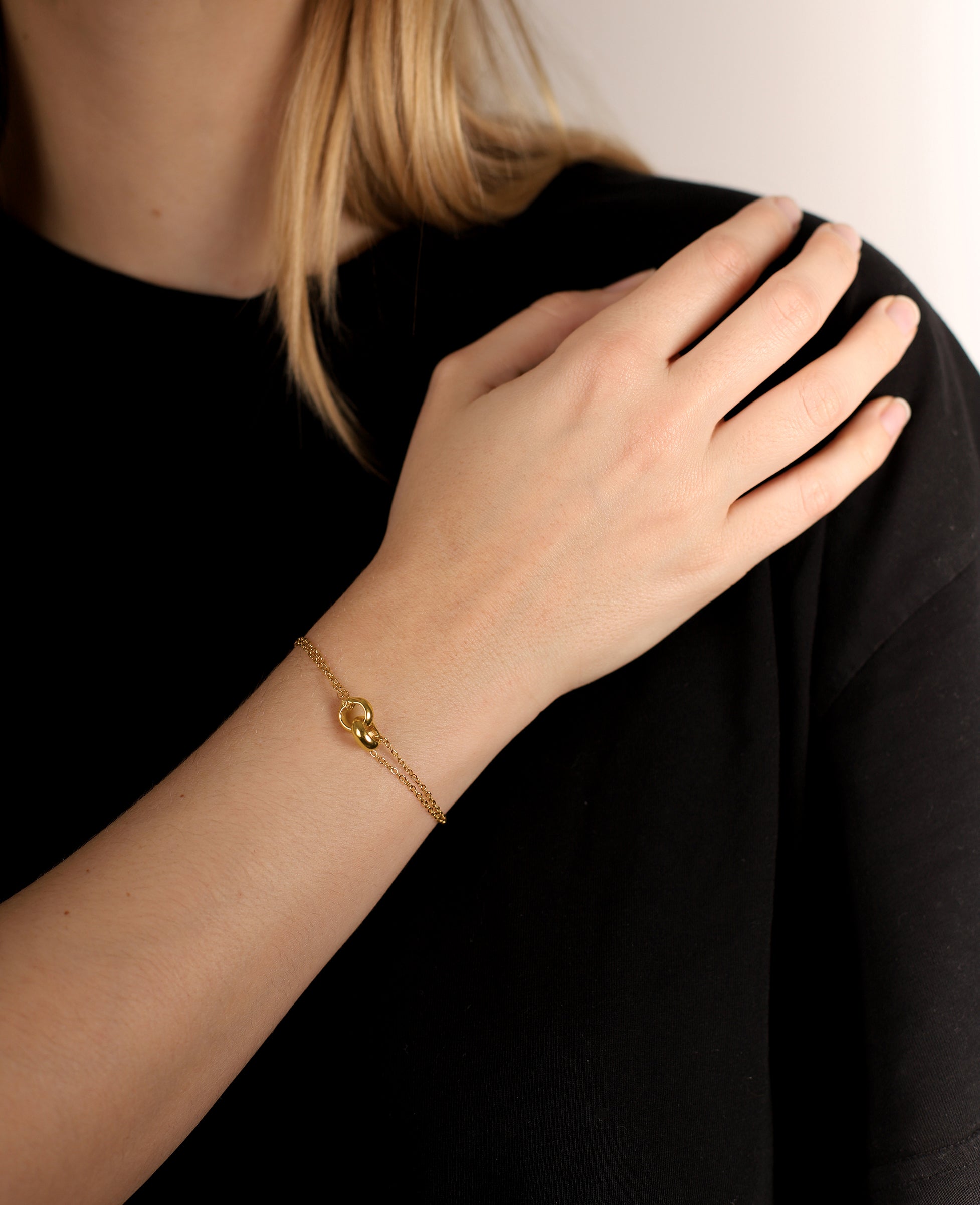 llayers-mens-women-jewelry-gold-chain-bracelet-infinity-new-york-brooklyn-W1