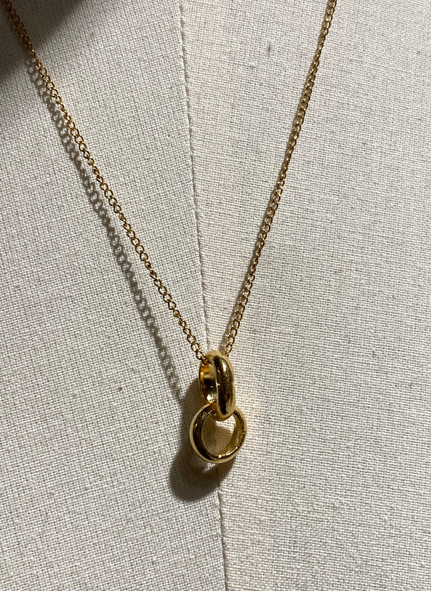llayers-mens-women-jewelry-gold-pendant-Infinity-newyork-brooklyn-W1