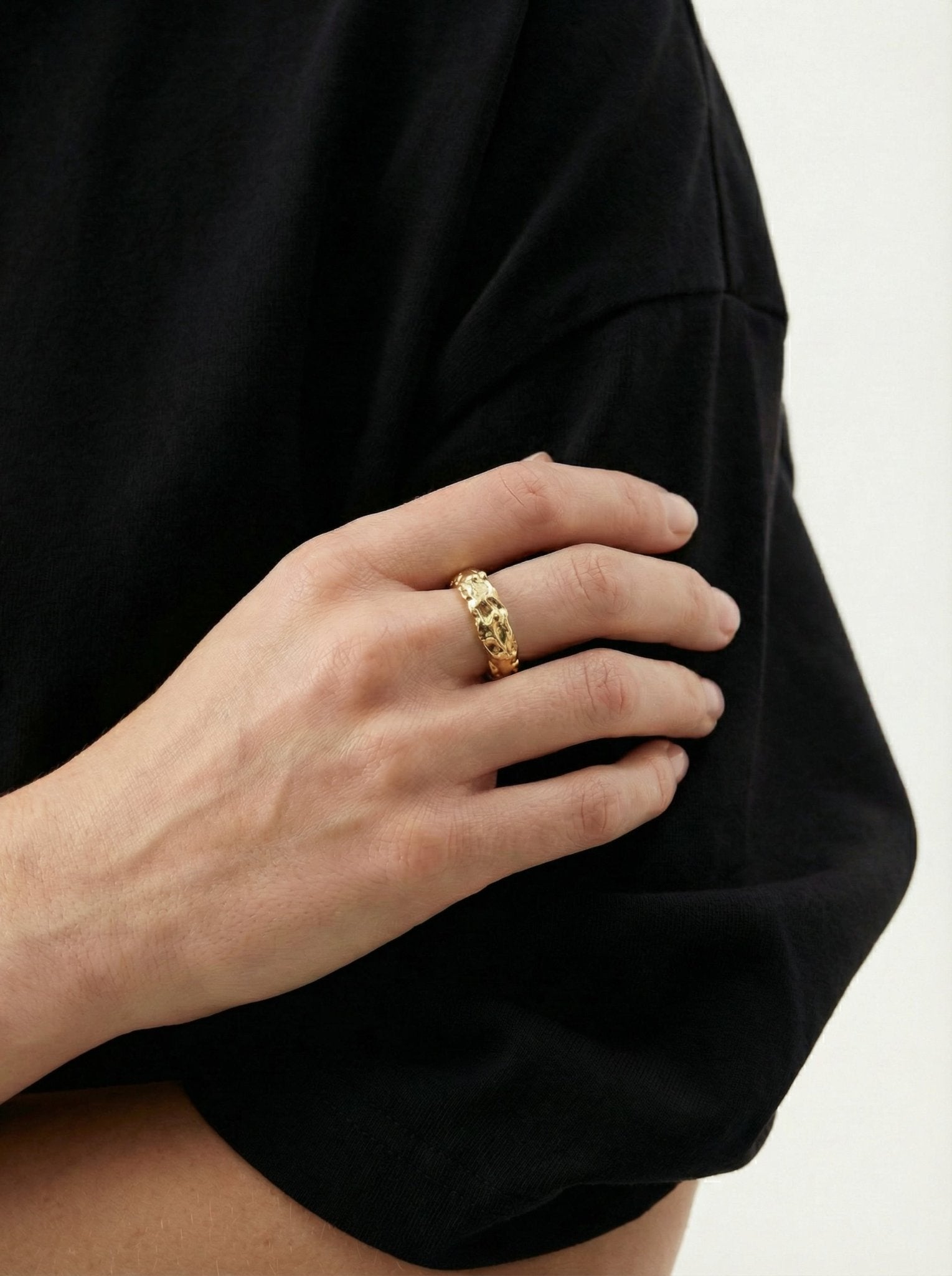 Men's Gold textured ring band. Modern minimalist jewelry made in Brooklyn New York by llayers