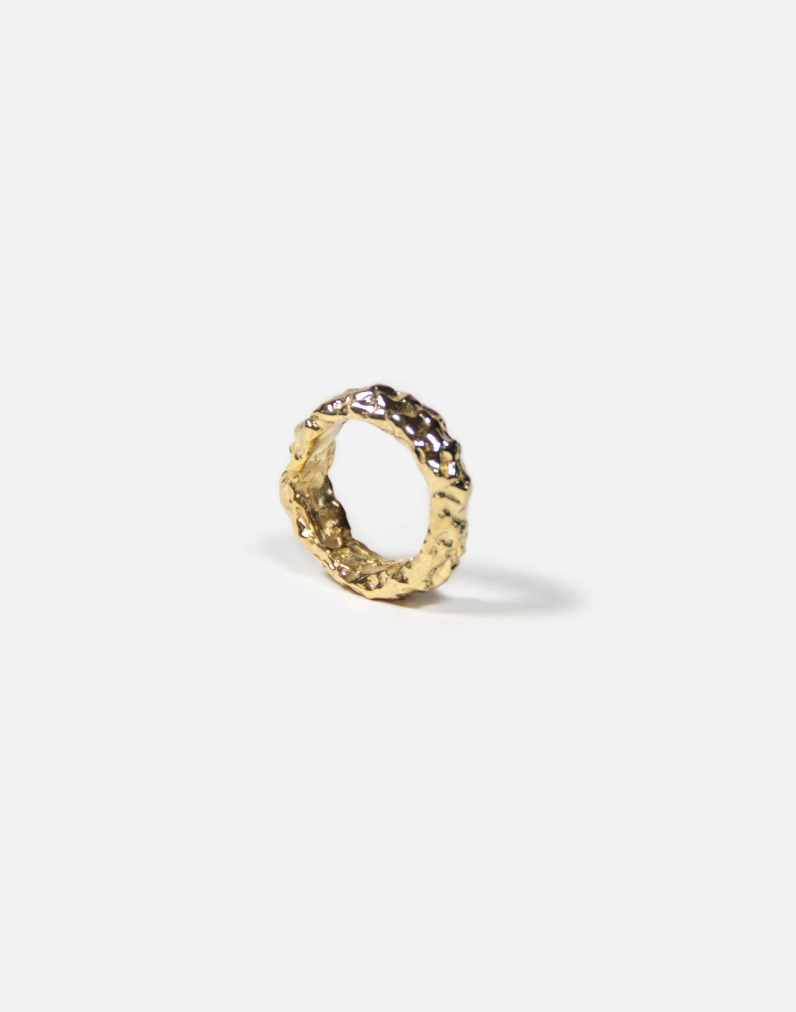Modern gold ring band. Modern minimalist jewelry made in Brooklyn New York by llayers.