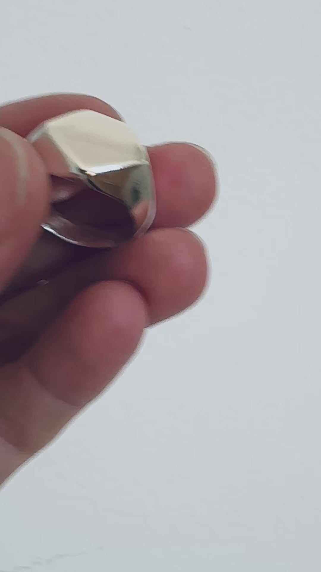 SILVER HEXAGONAL SIGNET RING - PRISMAL