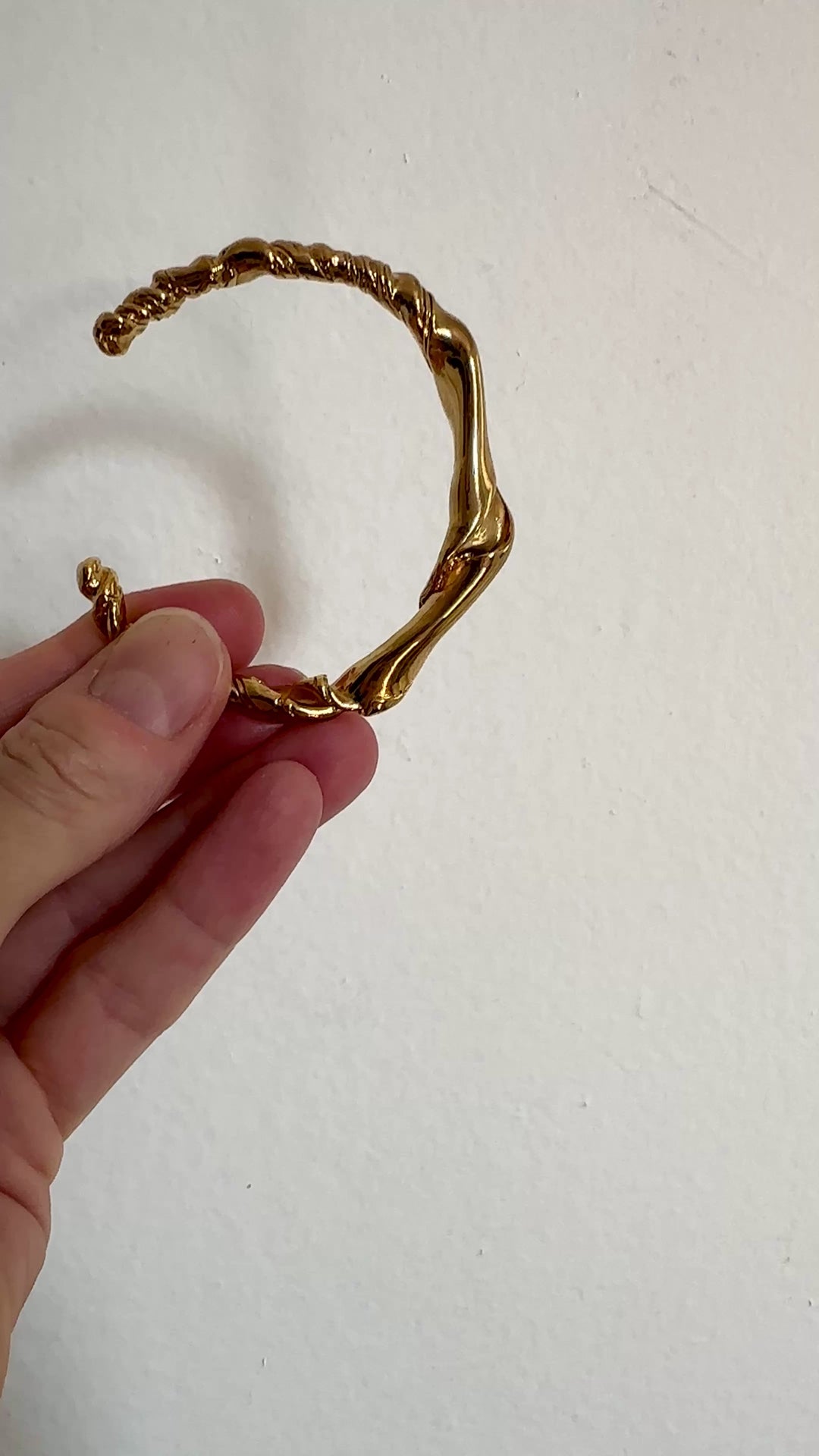 Minimal Gold cuff bracelet. Minimalist and modern jewelry made in Brooklyn New York by llayers.