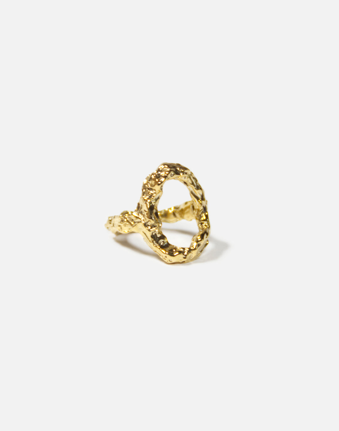 unisex-men-women-gold-organic-oval-textured-ring-luna-jewelry-made-in-Brooklyn-New-York-designer-llayers-F2