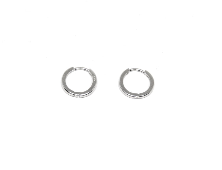 llayers jewelry cross symbol silver hoops earrings- boucles d'oreilles anneaux créoles avec symbole petite croix en argent