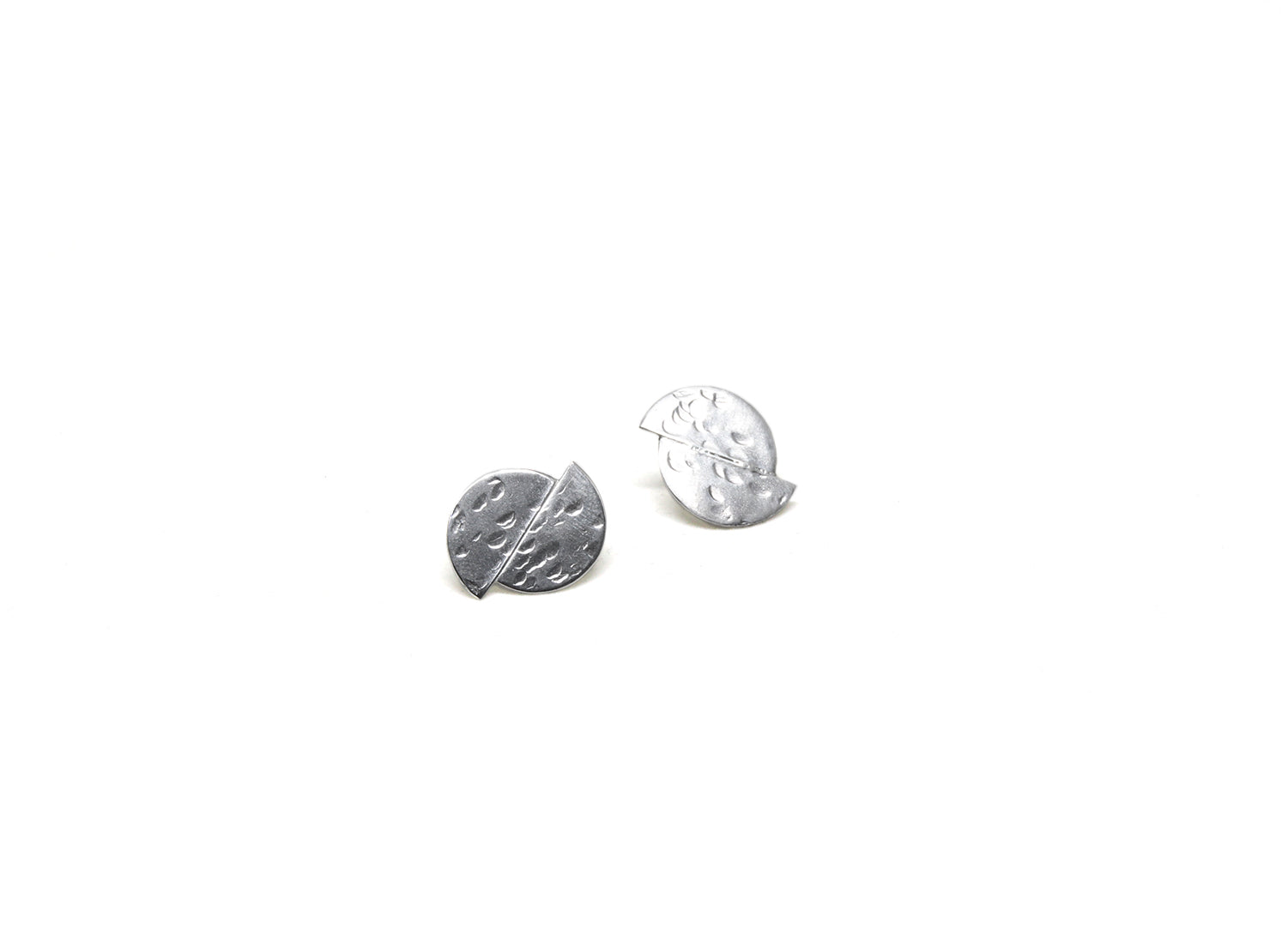 llayers jewelry lacus earrings  stud earrings in moon textured silver 