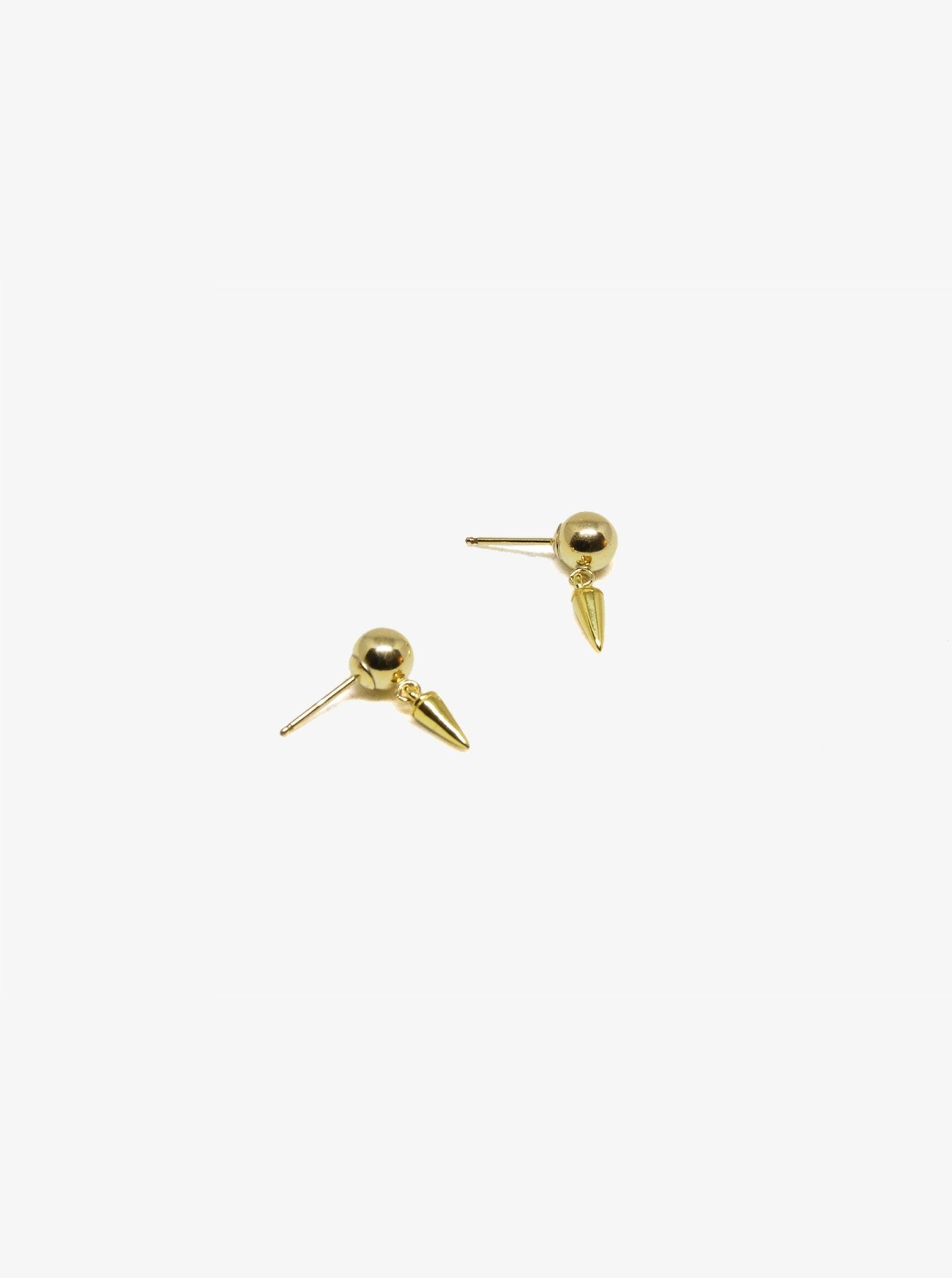 llayers jewelry small spikes ball gold hoops earrings- boucles d'oreilles petits clous sphères en or