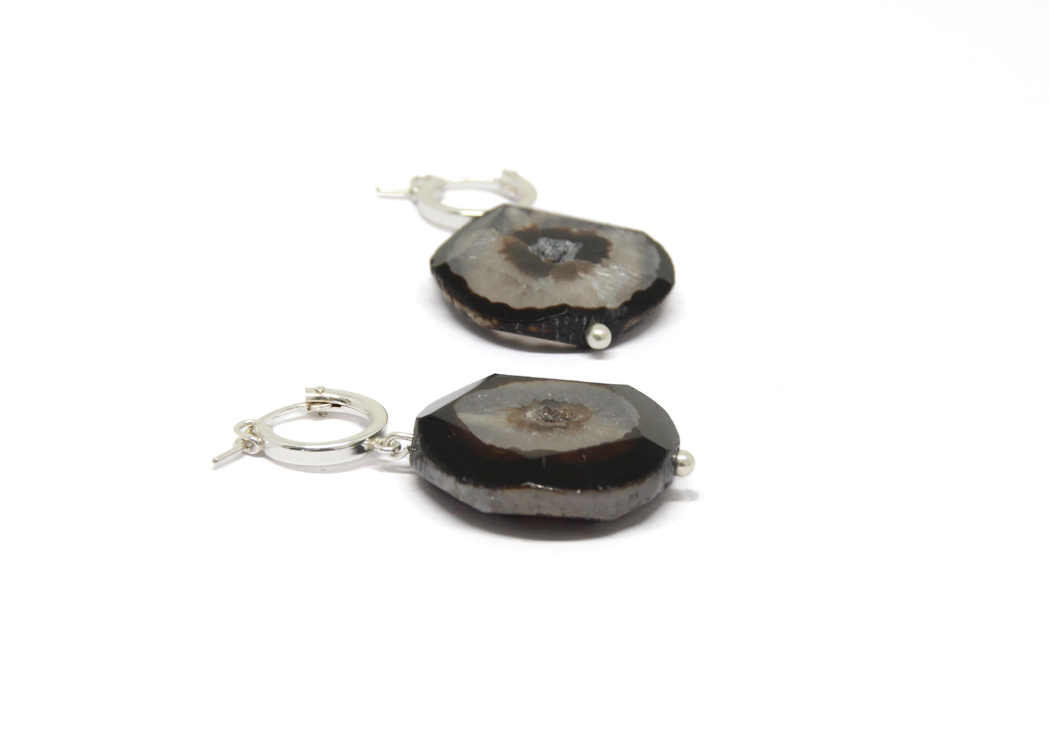 llayers jewelry earrings black agate bijoux boucles d'oreilles agate noire talisman