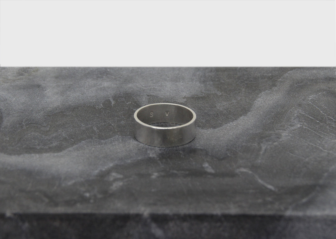 wedding Minimalist silver ring band ellipse bague unisexe large initiales en argent