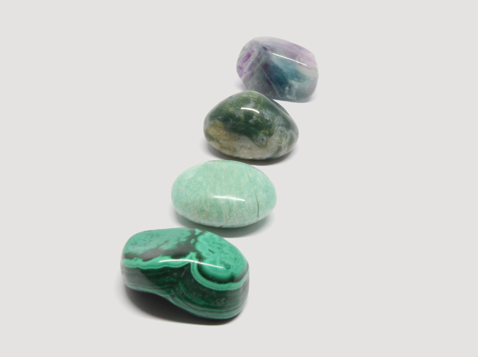 Coffret pierres protectrices abondance chance fluorite malachite agate mousse amazonite