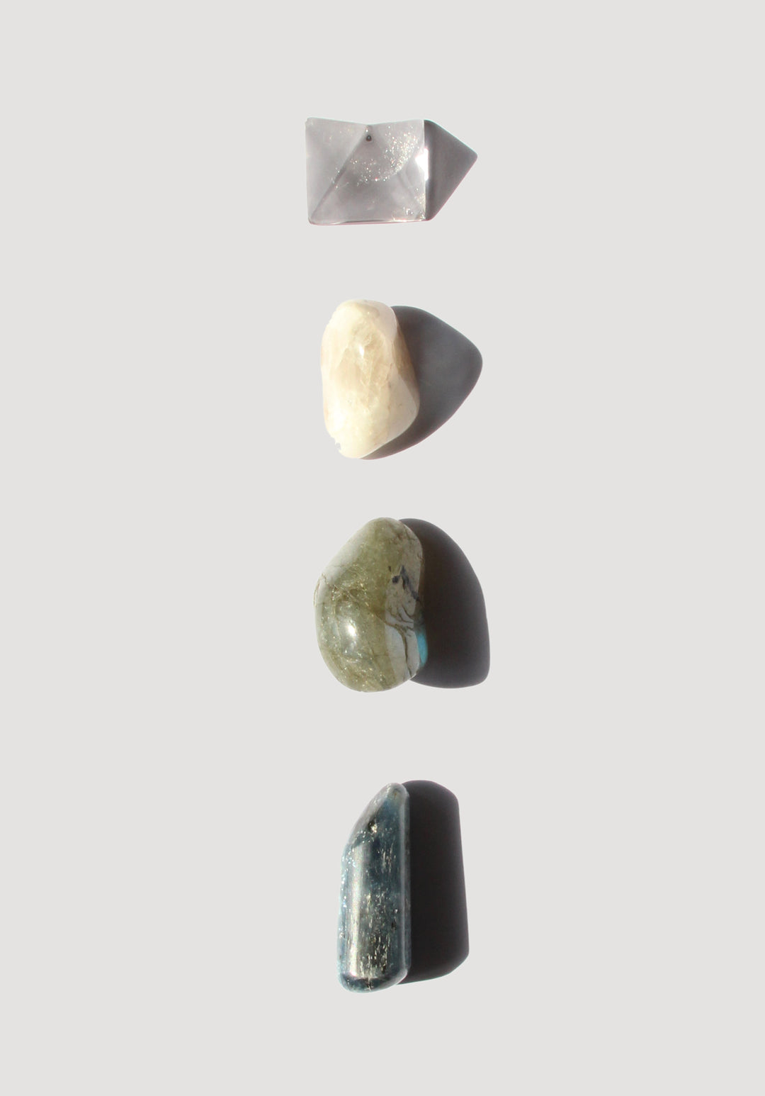 llayers kit pierres intuition méditation quartz pierre de lune labradorite sodalite