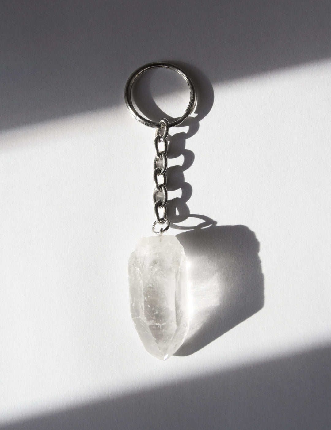 llayers porte-clé en pierre quartz cristal de roche naturel
